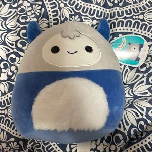NWT Horace the yeti squishmallow